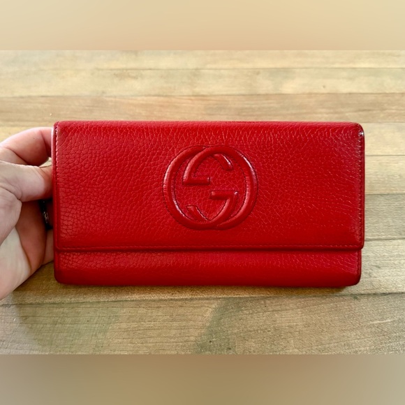Gucci Red Pebbled Leather Soho Long Wallet w Gold Chain - Picture 14 of 15